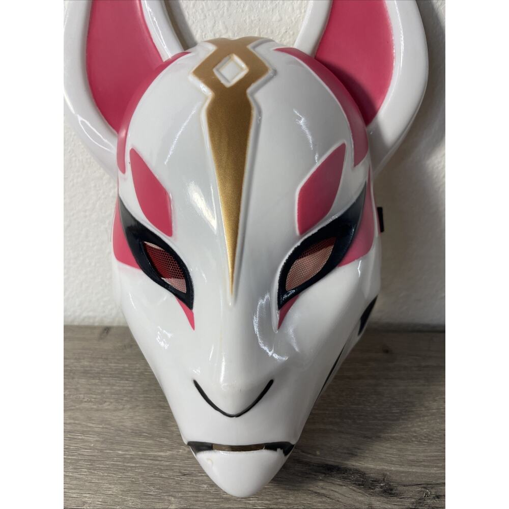 Fortnite Drift Fox Mask Adult Teen Plastic Cosplay Halloween - Picture 4 of 6
